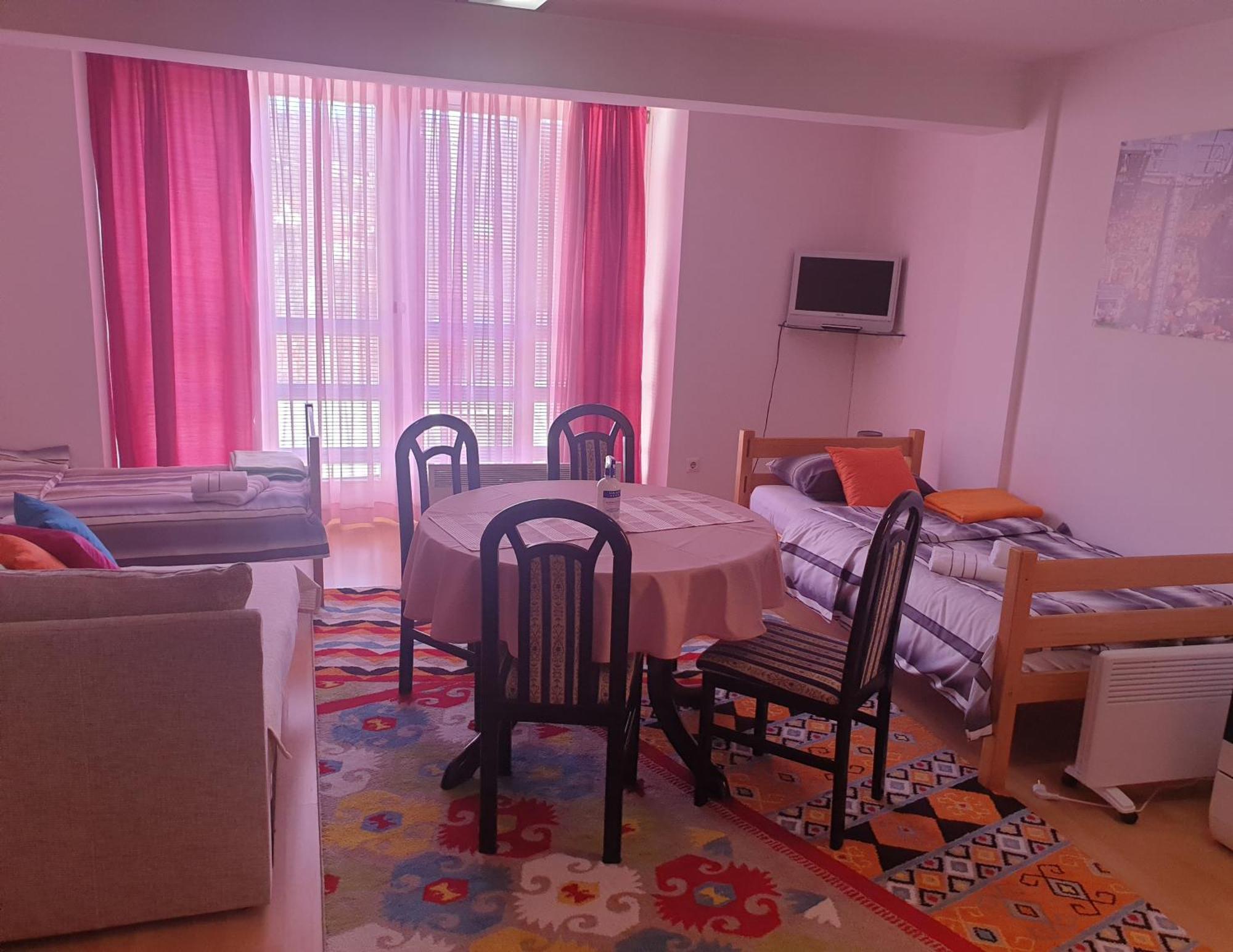 Apartments Kira ซาราเยโว ภายนอก รูปภาพ
