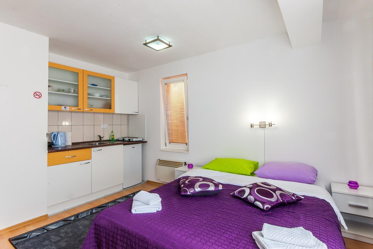 Apartments Kira ซาราเยโว ภายนอก รูปภาพ